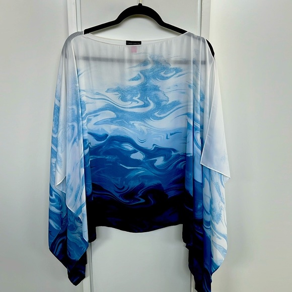 Vince Camuto blue top with wide sleeves - Picture 5 of 10